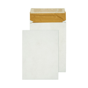 Q-Connect+Padded+Gusset+Envelopes+C4+324x229x50mm+Peel+and+Seal+White+%28100+Pack%29+KF3531