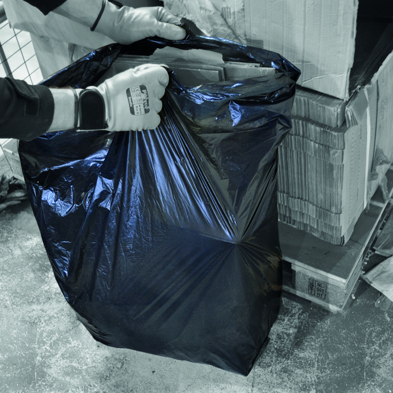 Refuse+Sacks+Medium+Duty+90L+Black+%28Pack+of+200%29+EW%2FBAG