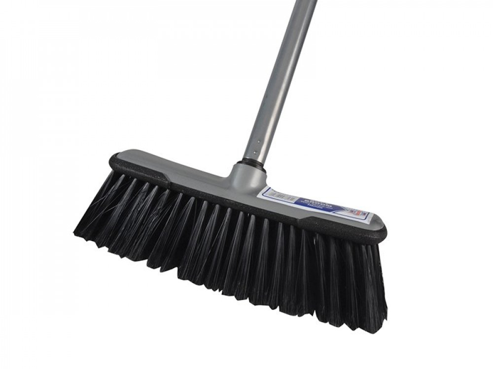 FAI SOFT BROOM WITH SCREW ON HANDLE 300M