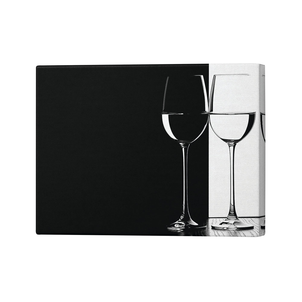 BLACK AND WHITE GLASSES PRT 20X32IN