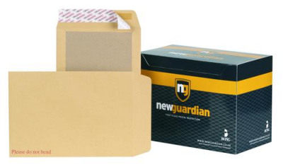 New Guardian Boardbacked Envelope C4 Pack 125