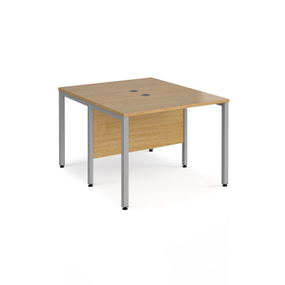 Maestro 25 back to back straight desks 1000mm x 1200mm - silver bench leg frame and oak top